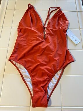 Cupshe Coral One-Piece Swimsuit with Braided Strap Detail